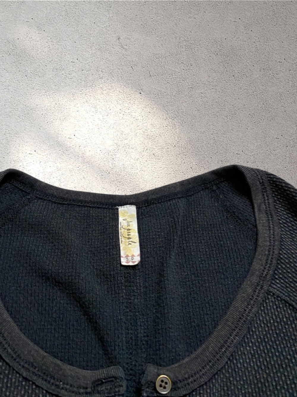 Free People Black Thermal Henley Patterned Cuffs | Indie Sleaze Y2K - Picture 5 of 7